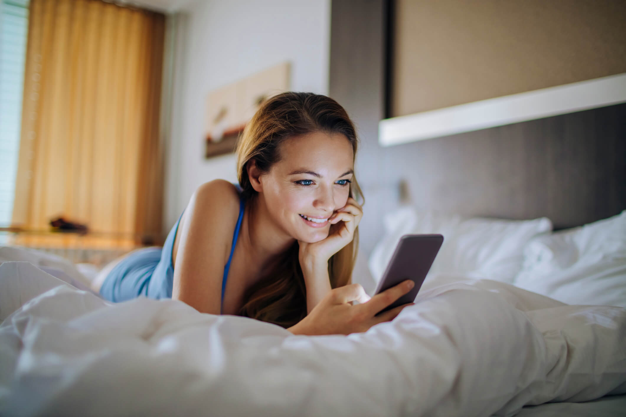 Is het normaal om in een liefdevolle relatie een crush op een ander te