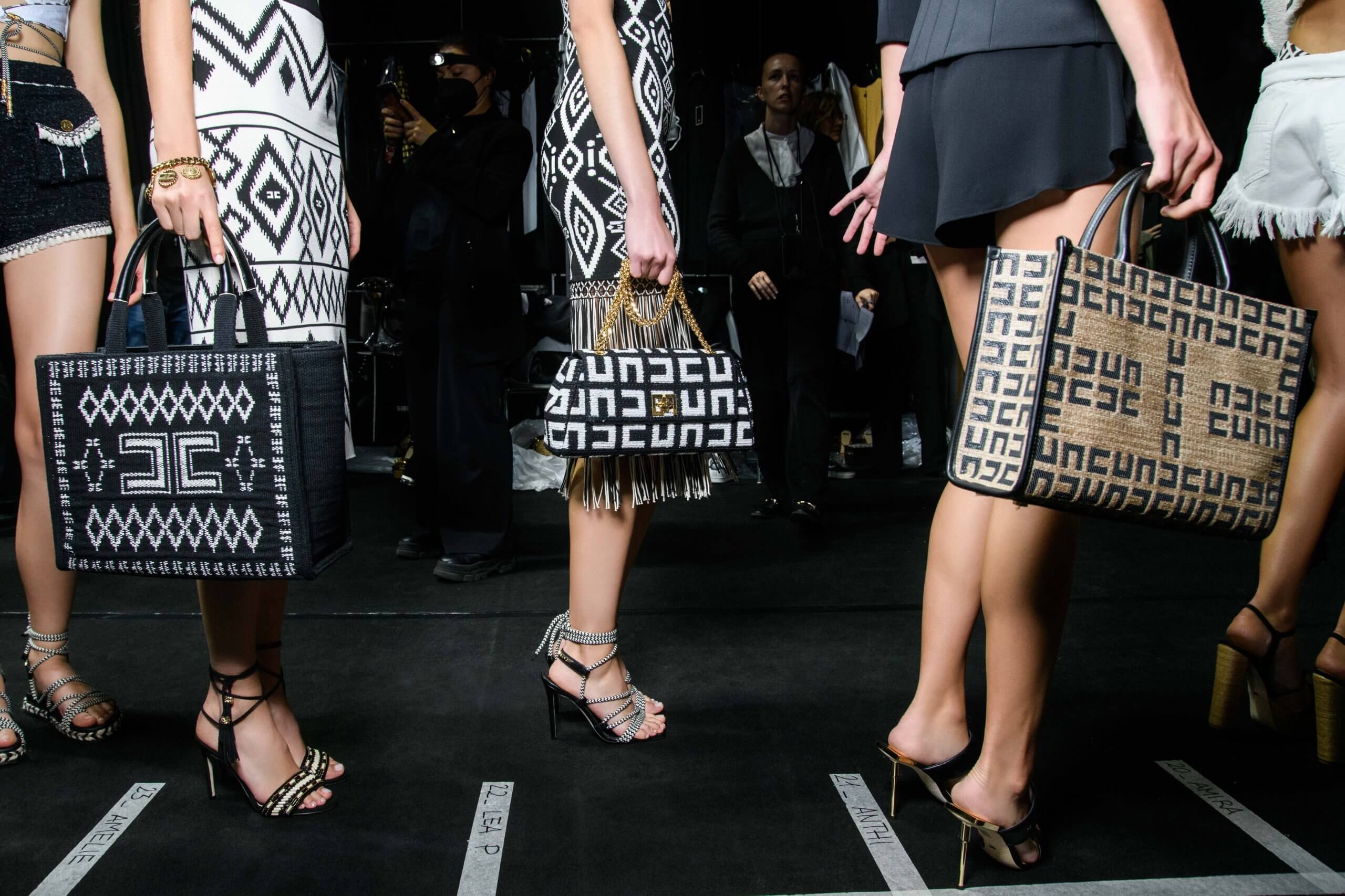 Op de wishlist: de nieuwe Elisabetta Franchi accessoire collectie maakt ...